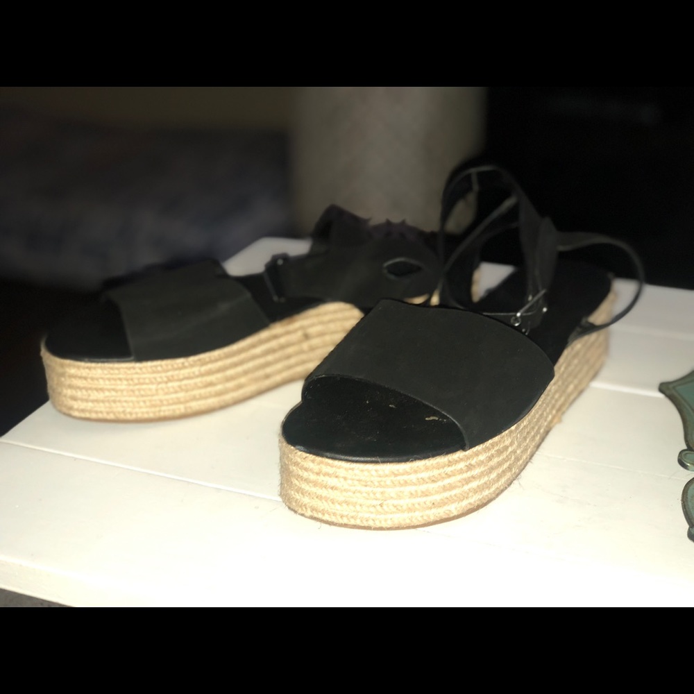 Black platform sandals